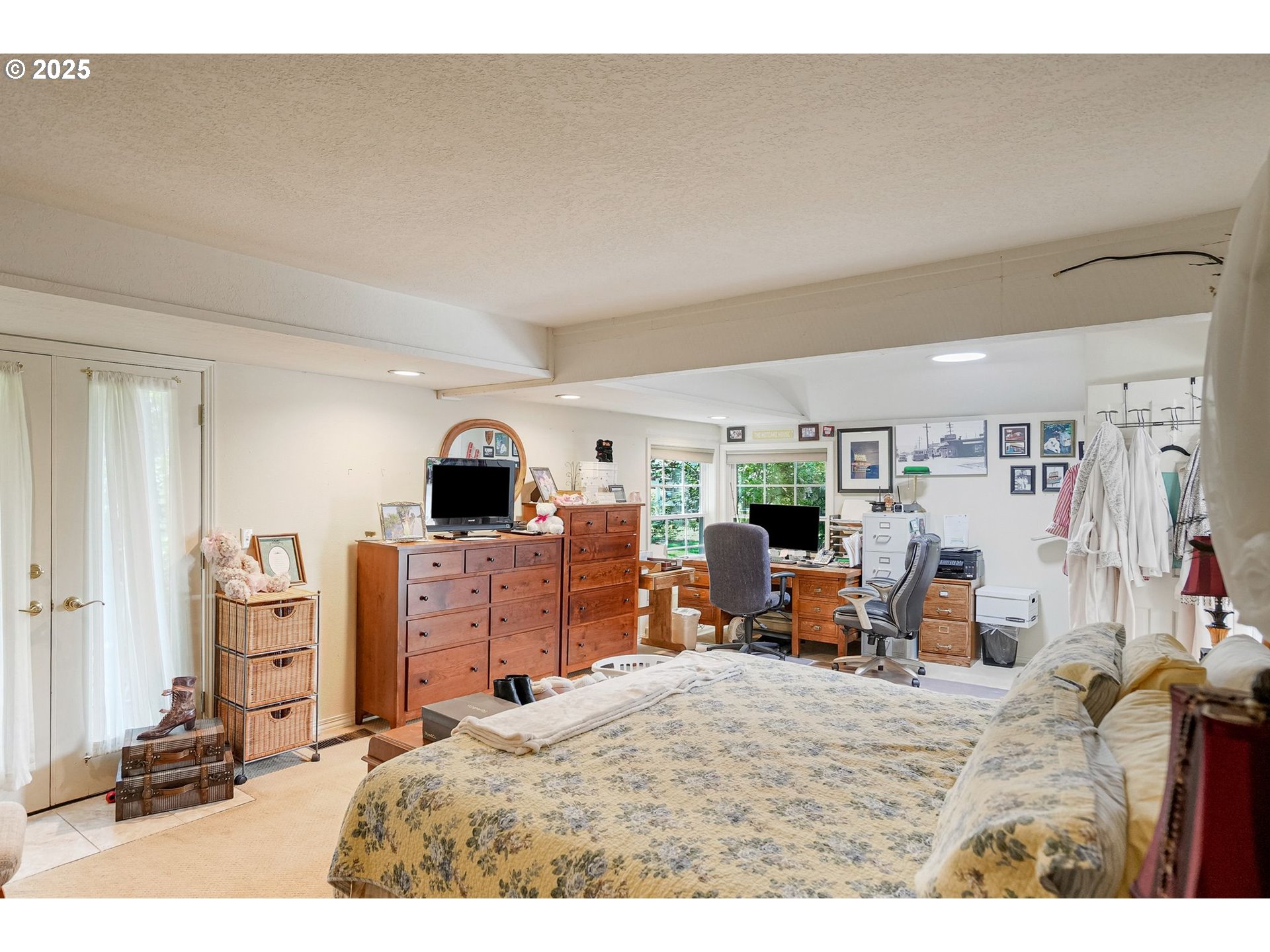 4269 Victor Point Road Northeast Silverton, OR 97381 - Photo 15 of 35