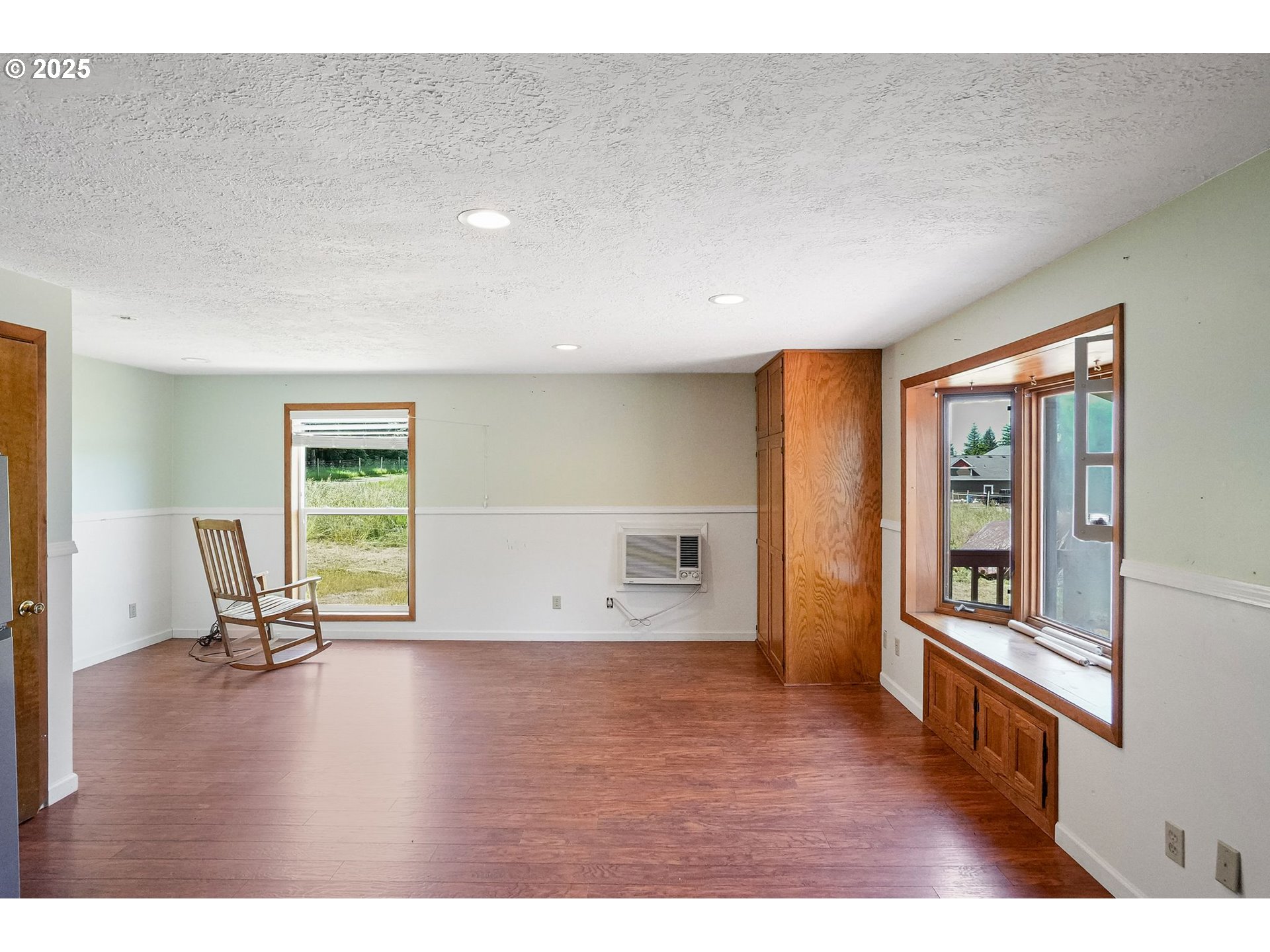 4269 Victor Point Road Northeast Silverton, OR 97381 - Photo 29 of 35