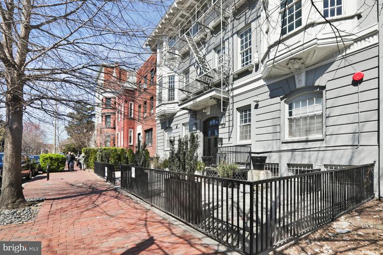 1413 T Street Northwest, Unit 308 Washington, DC 20009 - Photo 21 of 27