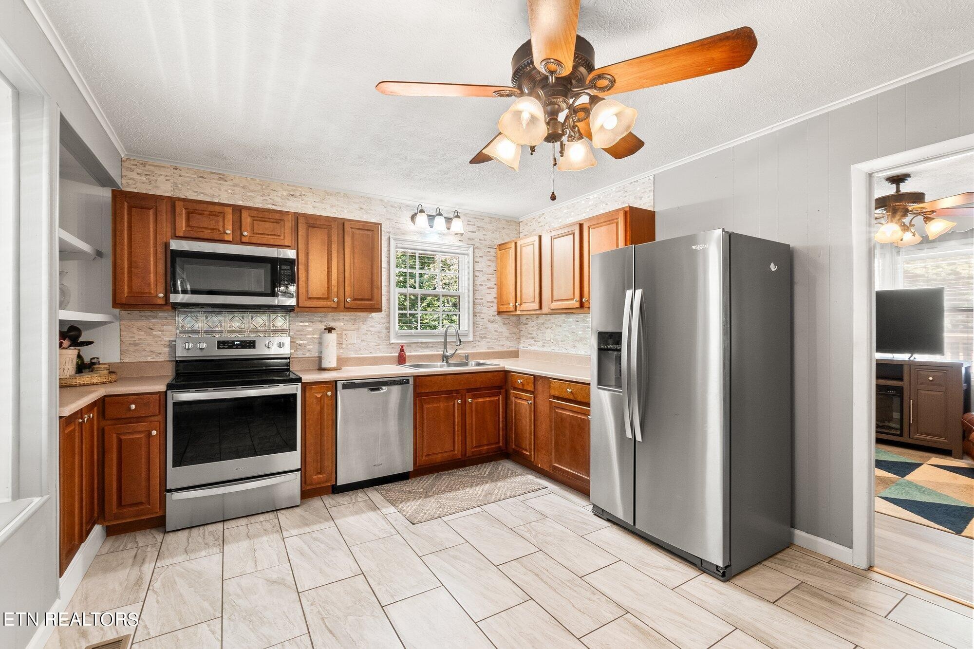 1135 Carding Machine Road Loudon, TN 37774 - Photo 11 of 27 Gallery Image 11