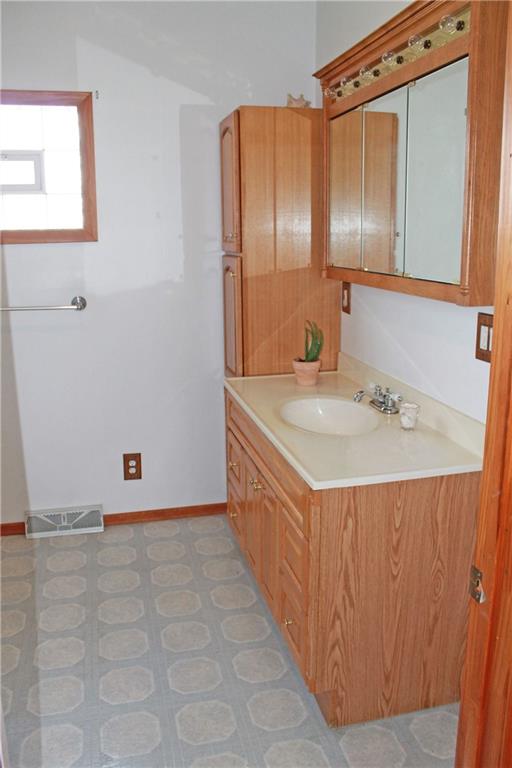250 North Boundary Street Butler, PA 16001 - Photo 8 of 22