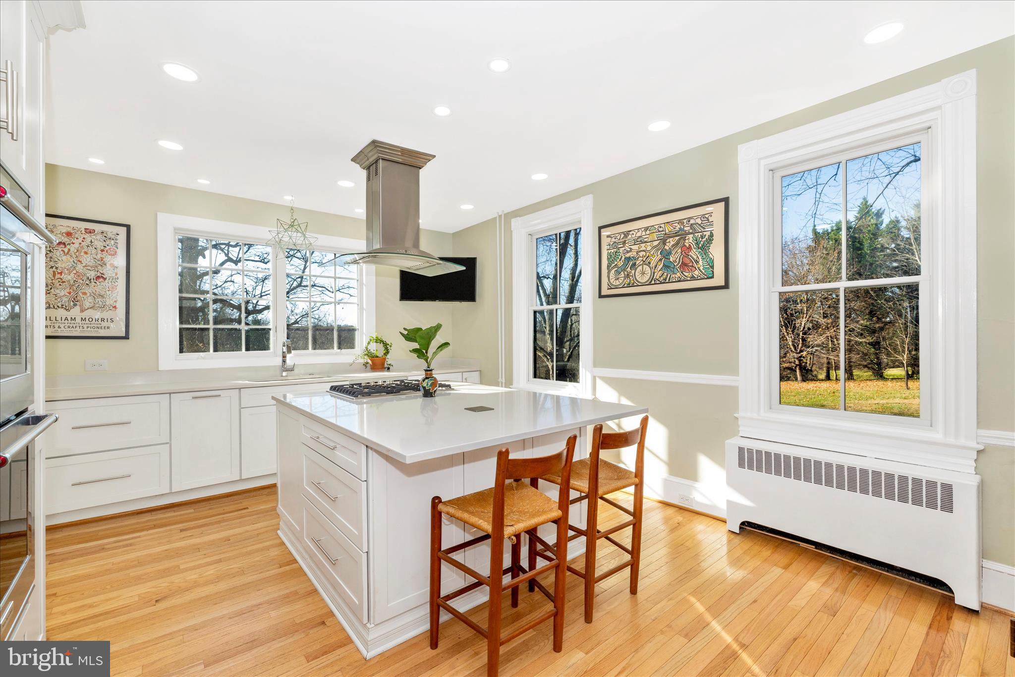 22170 Dickerson School Road Dickerson, MD 20842 - Photo 17 of 64 a kitchen with a sink stove and cabinets