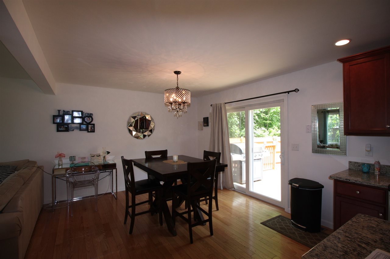 206 East Dunstable Road Nashua, NH 03062 - Photo 11 of 28