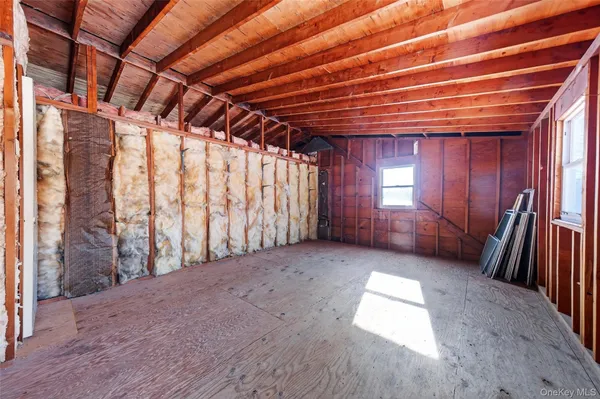 $499,900 | 15 Laffin Lane, Poughkeepsie, NY 12603