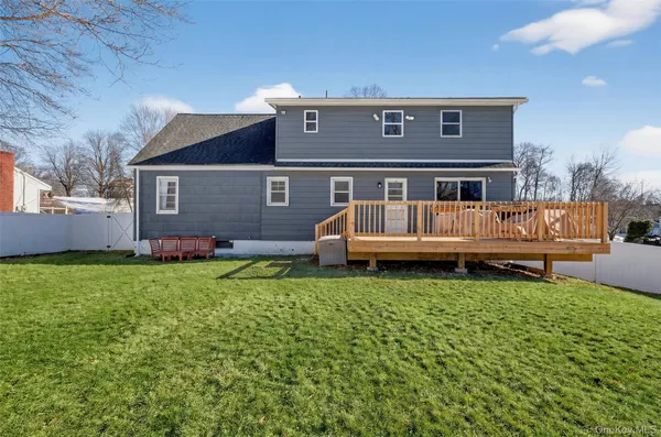 $499,900 | 15 Laffin Lane, Poughkeepsie, NY 12603