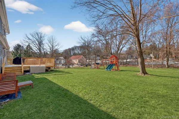 $499,900 | 15 Laffin Lane, Poughkeepsie, NY 12603