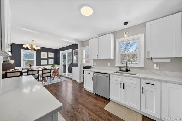 $499,900 | 15 Laffin Lane, Poughkeepsie, NY 12603