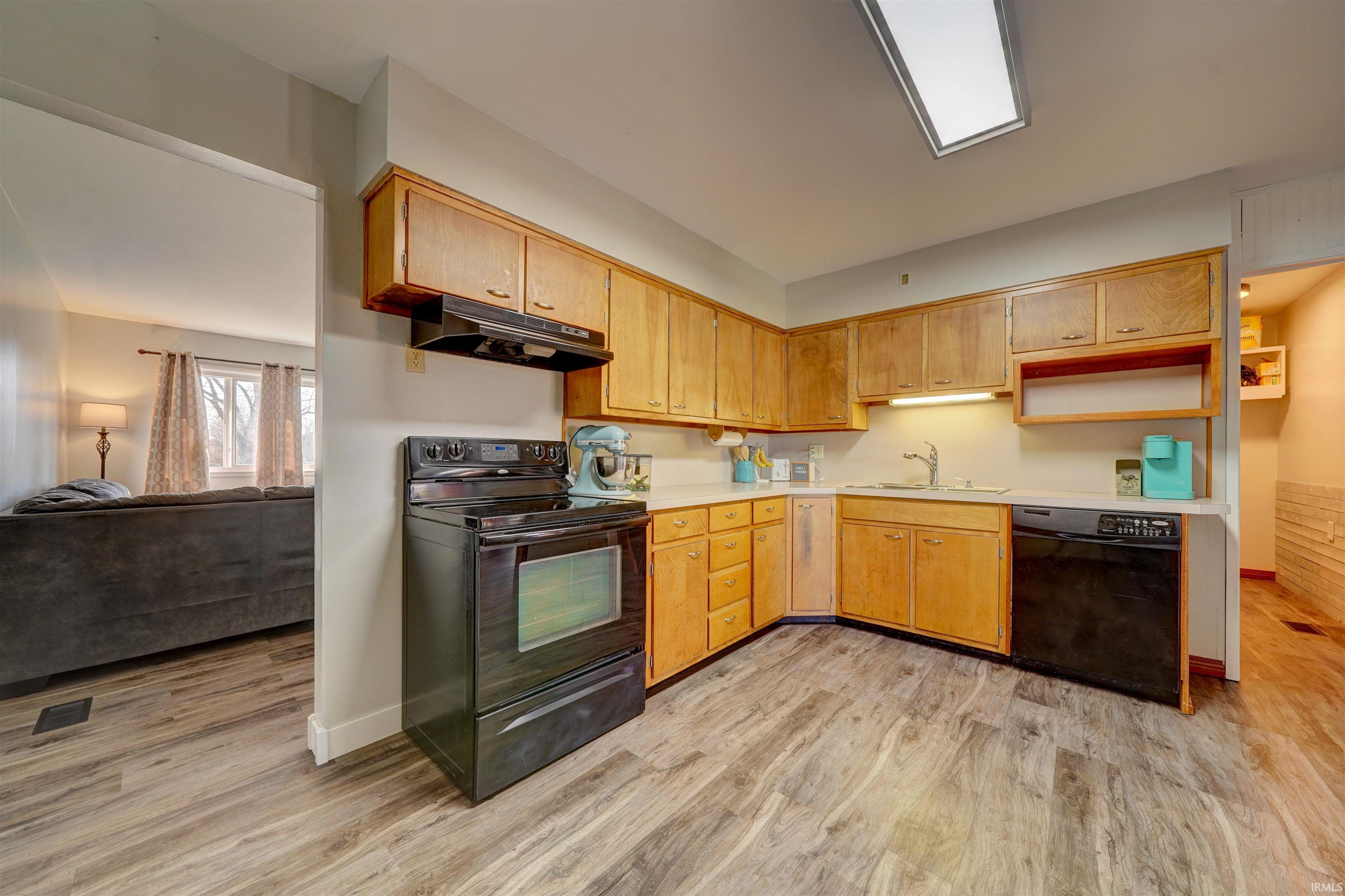 4315 Becker Road Woodburn, IN 46797 - Photo 20 of 32 Gallery Image 20
