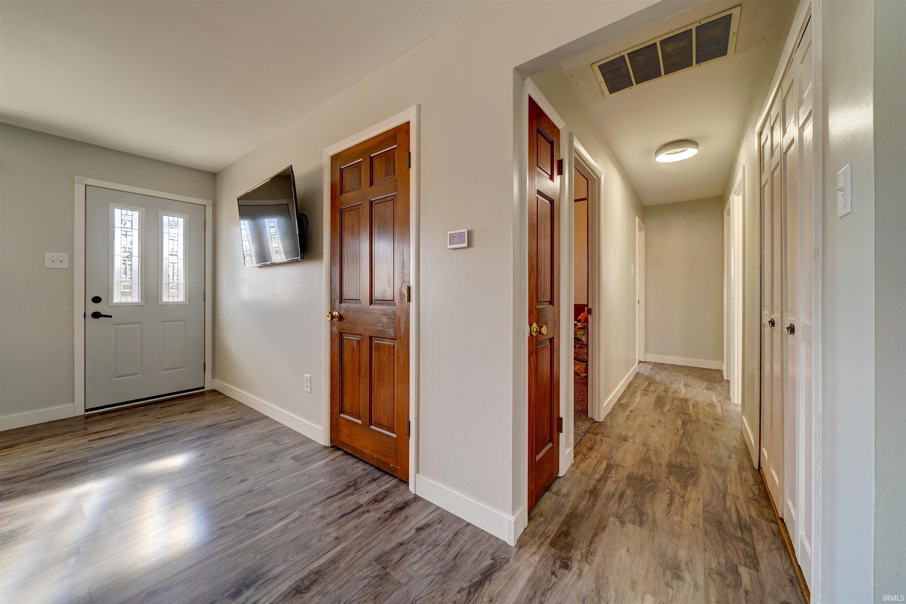 4315 Becker Road Woodburn, IN 46797 - Photo 9 of 32 Gallery Image 9