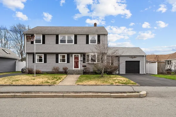 $825,000 | 9 Amherst Road, Braintree, MA 02184