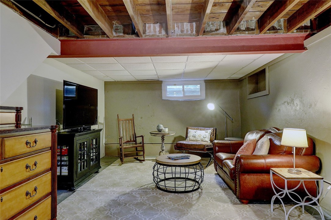 19 Humphreys Road Barrington, RI 02806 - Photo 46 of 47 Gallery Image 46
