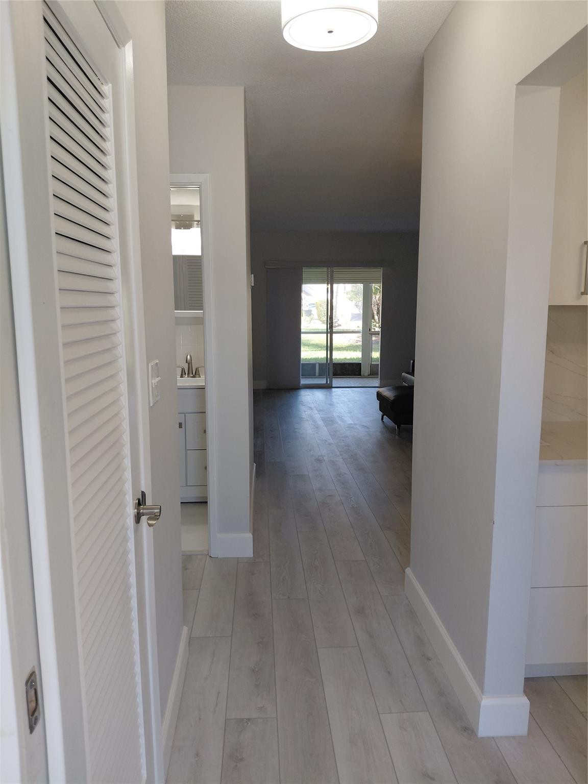1951 Northeast 39th Street, Unit 127 Lighthouse Point, FL 33064 - Photo 8 of 35 Photo 8