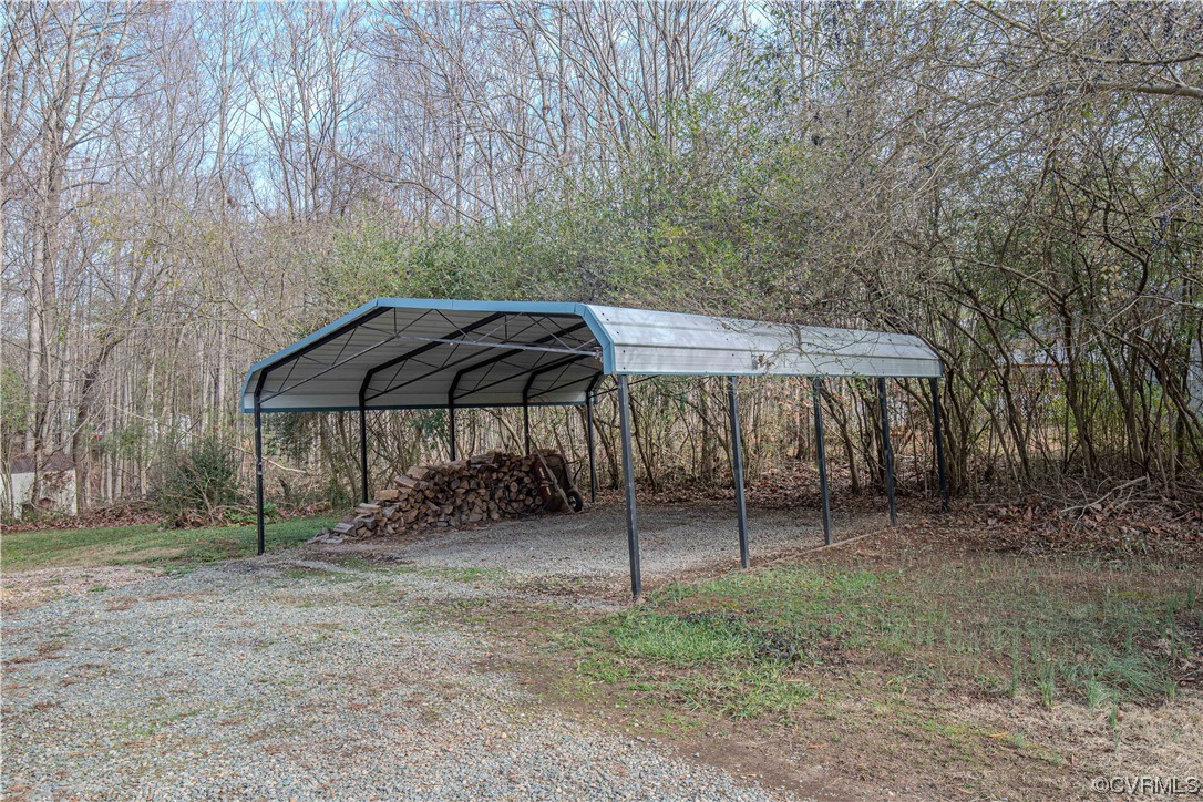 2936 New Hope Road Powhatan, VA 23139 - Photo 6 of 23 Gallery Image 6