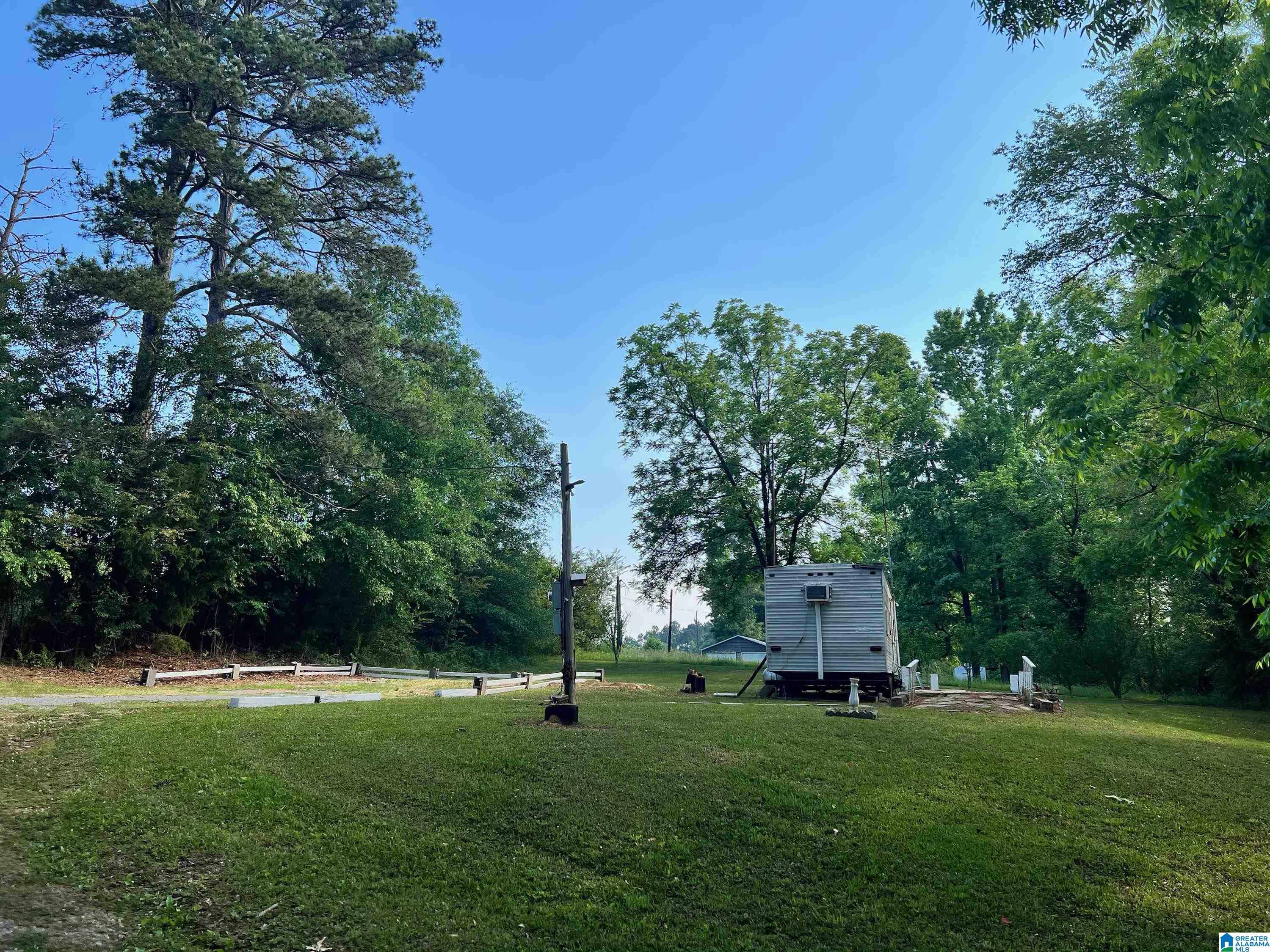 81 Century Road Jacksonville, AL 36265 - Photo 2 of 5