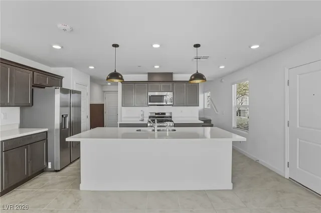 $1,700 | 4971 Aitana Avenue, Unit 2, Las Vegas, NV 89115