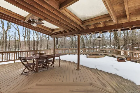 $1,599,999 | 734 King Street, Chappaqua, NY 10514