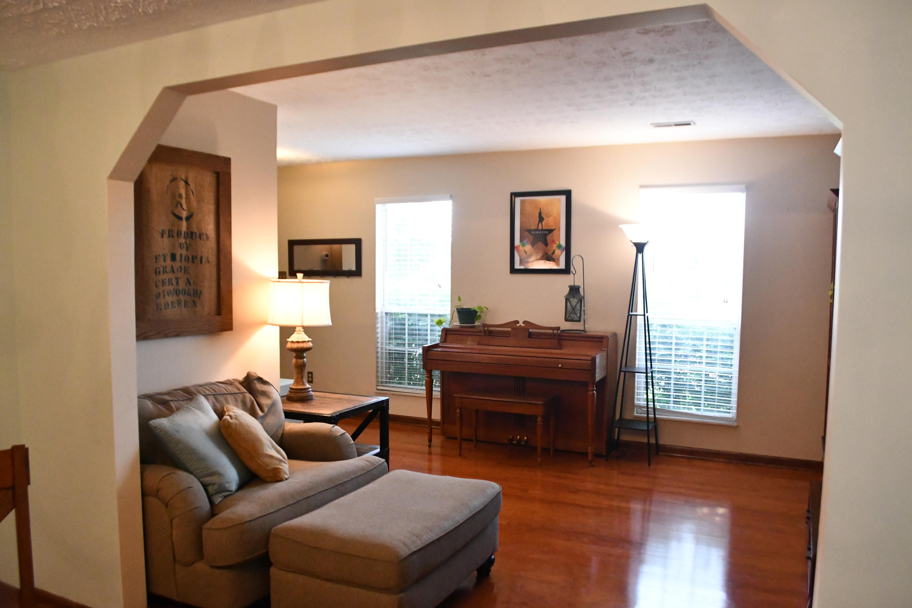 7512 Quarry Road Knoxville, TN 37938 - Photo 11 of 39 Living Room