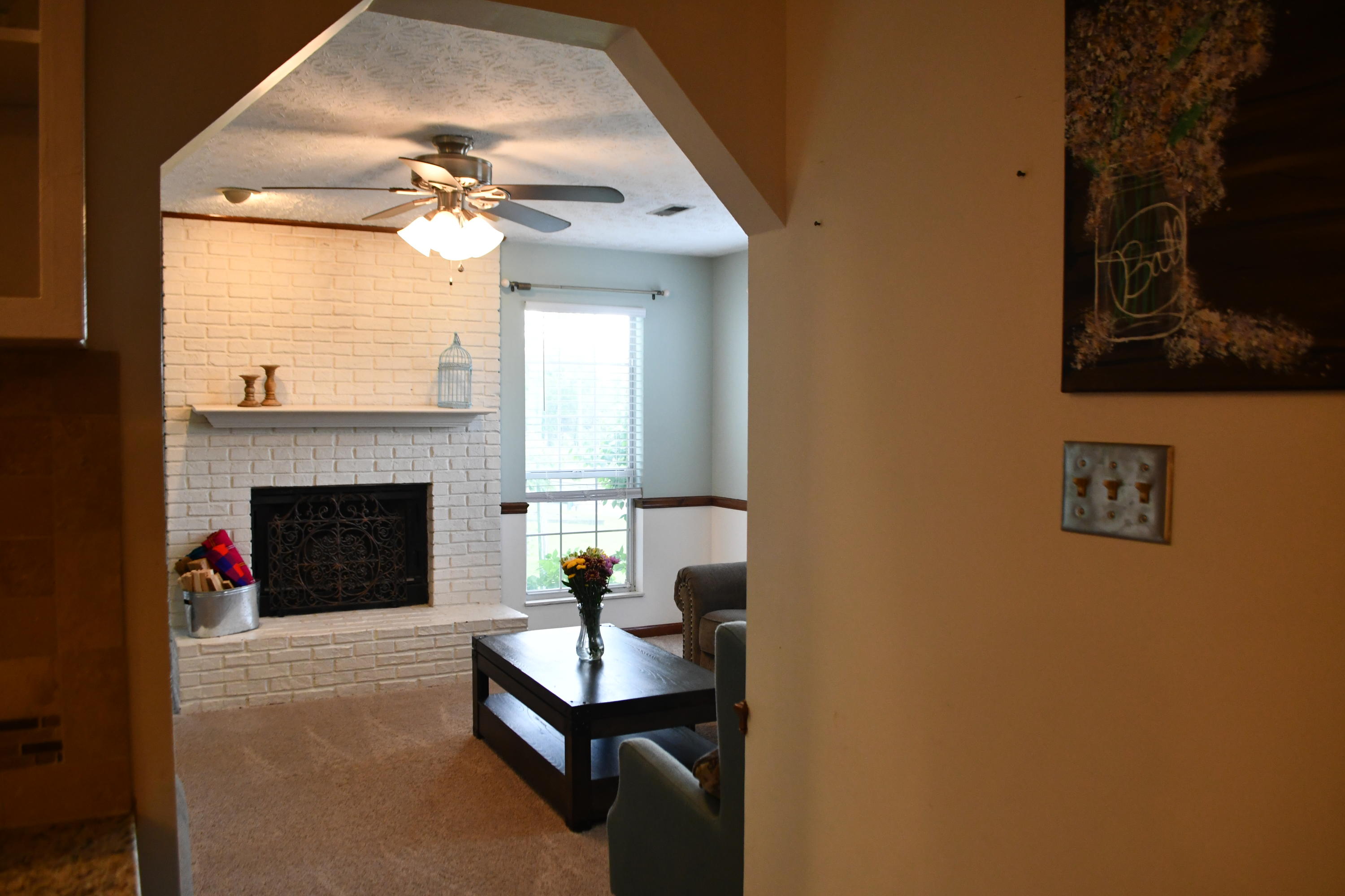 7512 Quarry Road Knoxville, TN 37938 - Photo 16 of 39 Kitchen to Family Room