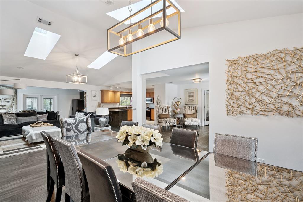 298 Lake Markham Road Sanford, FL 32771 - Photo 8 of 68