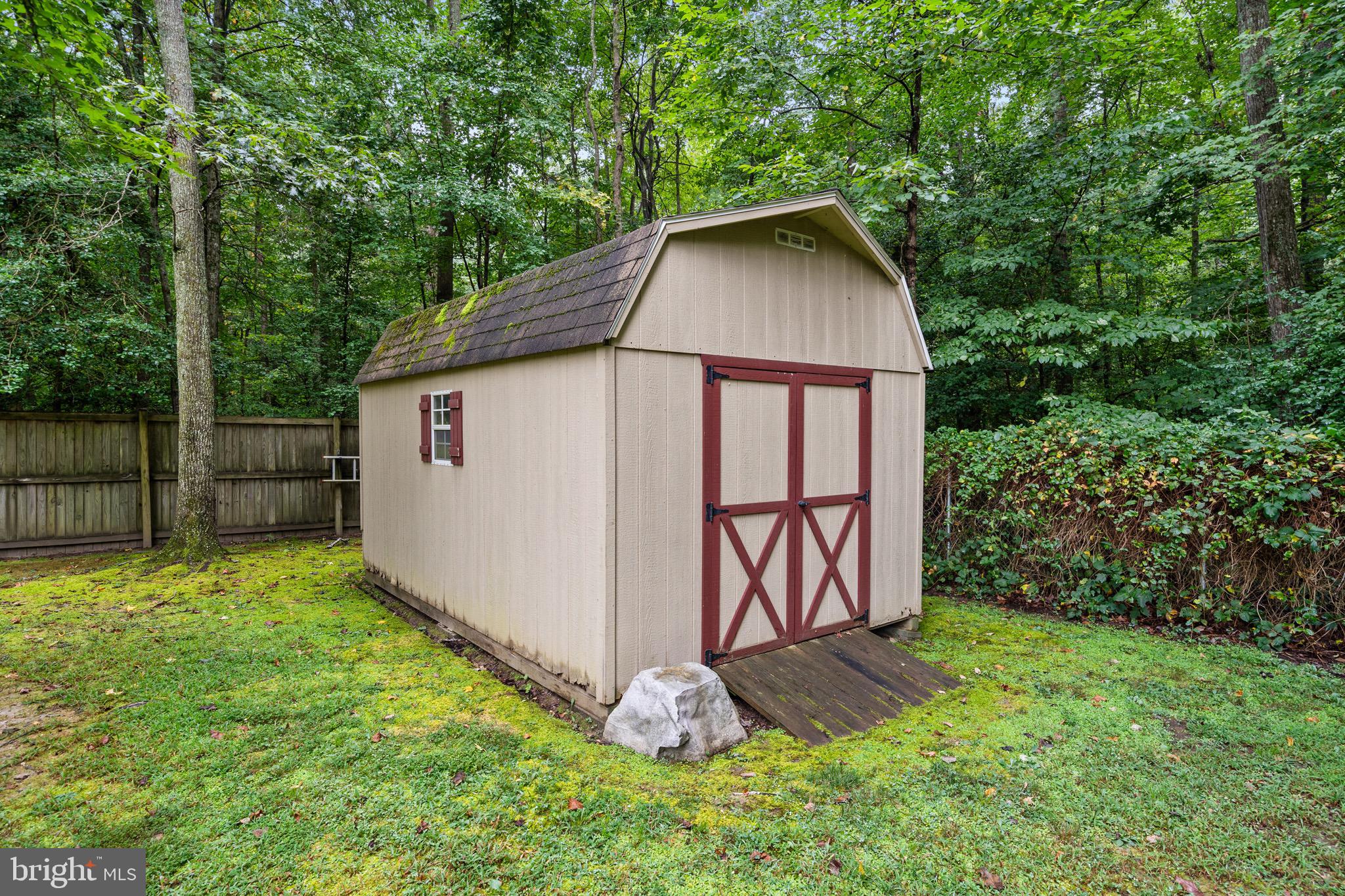 26599 Yowaiski Mill Road Mechanicsville, MD 20659 - Photo 46 of 58 a view of backyard with green space
