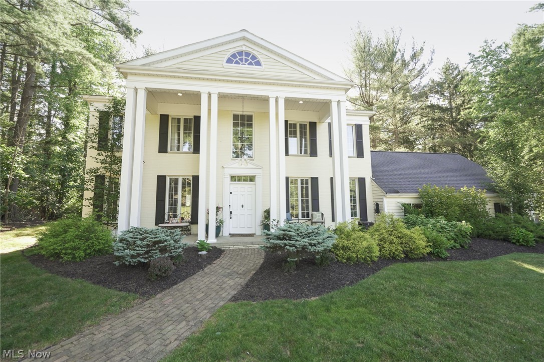 2699 Walnut Ridge Road Akron, OH 44333 - Photo 2 of 30