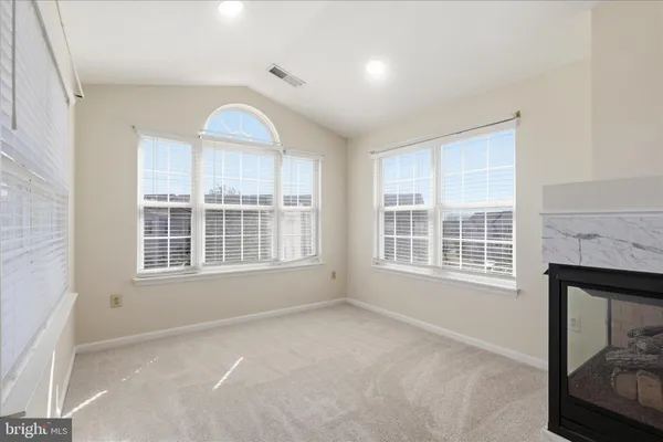 $3,200 | 8731 Farnham Way, Bristow, VA 20136