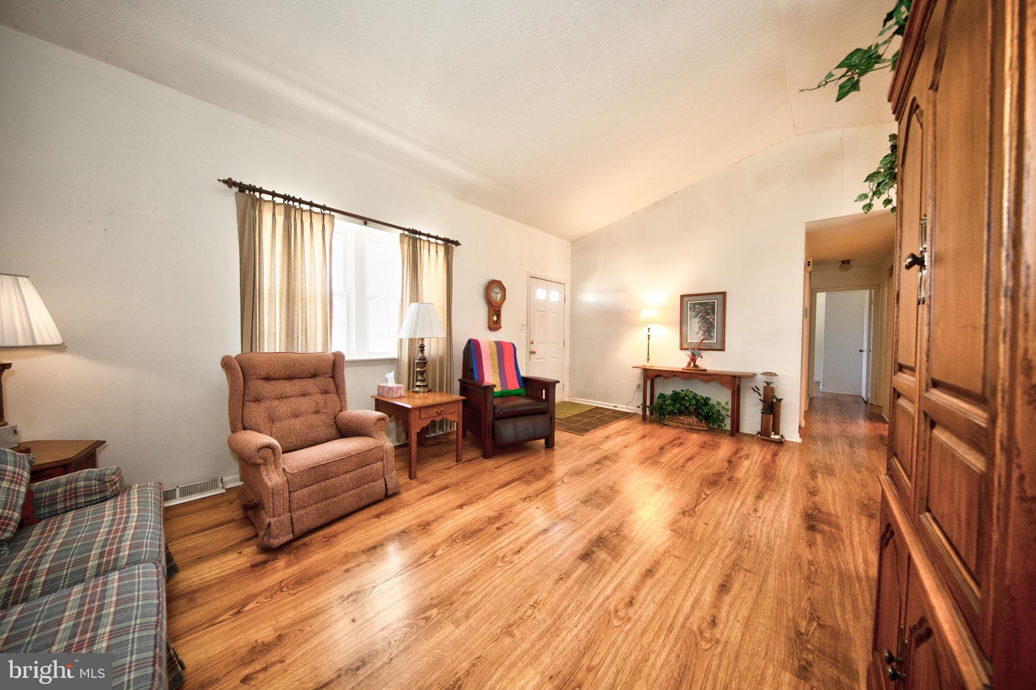 536 Holly Hunt Road Baltimore, MD 21220 - Photo 7 of 32