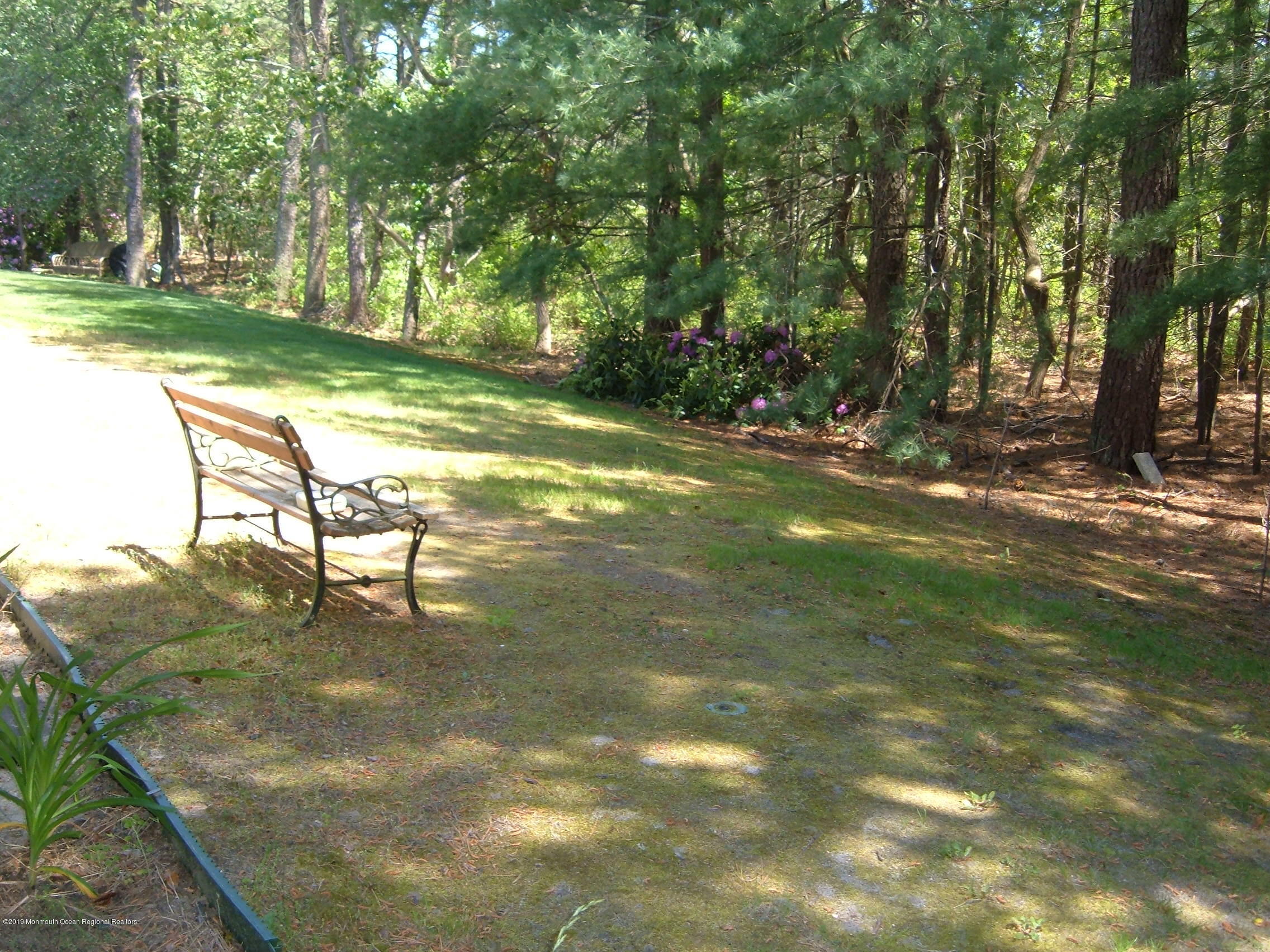 33 C Medford Road Whiting, NJ 08759 - Photo 4 of 4 2004_0706Image0005