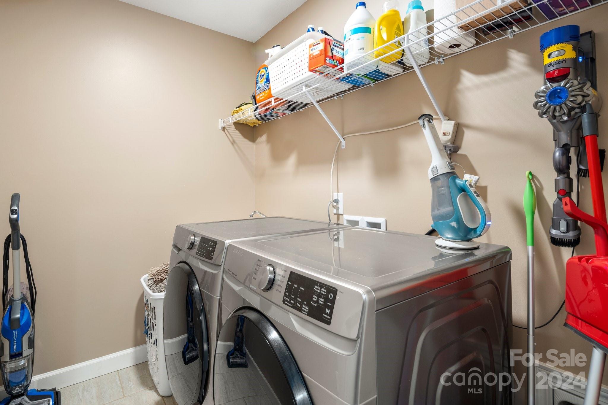 262 Renard Road Tryon, NC 28782 - Photo 27 of 31 a utility room with dryer and washer