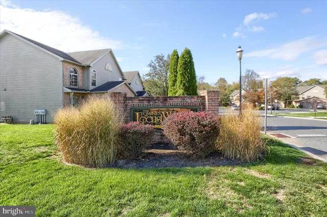 $289,900 | 221 West Locust Street, Enola, PA 17025