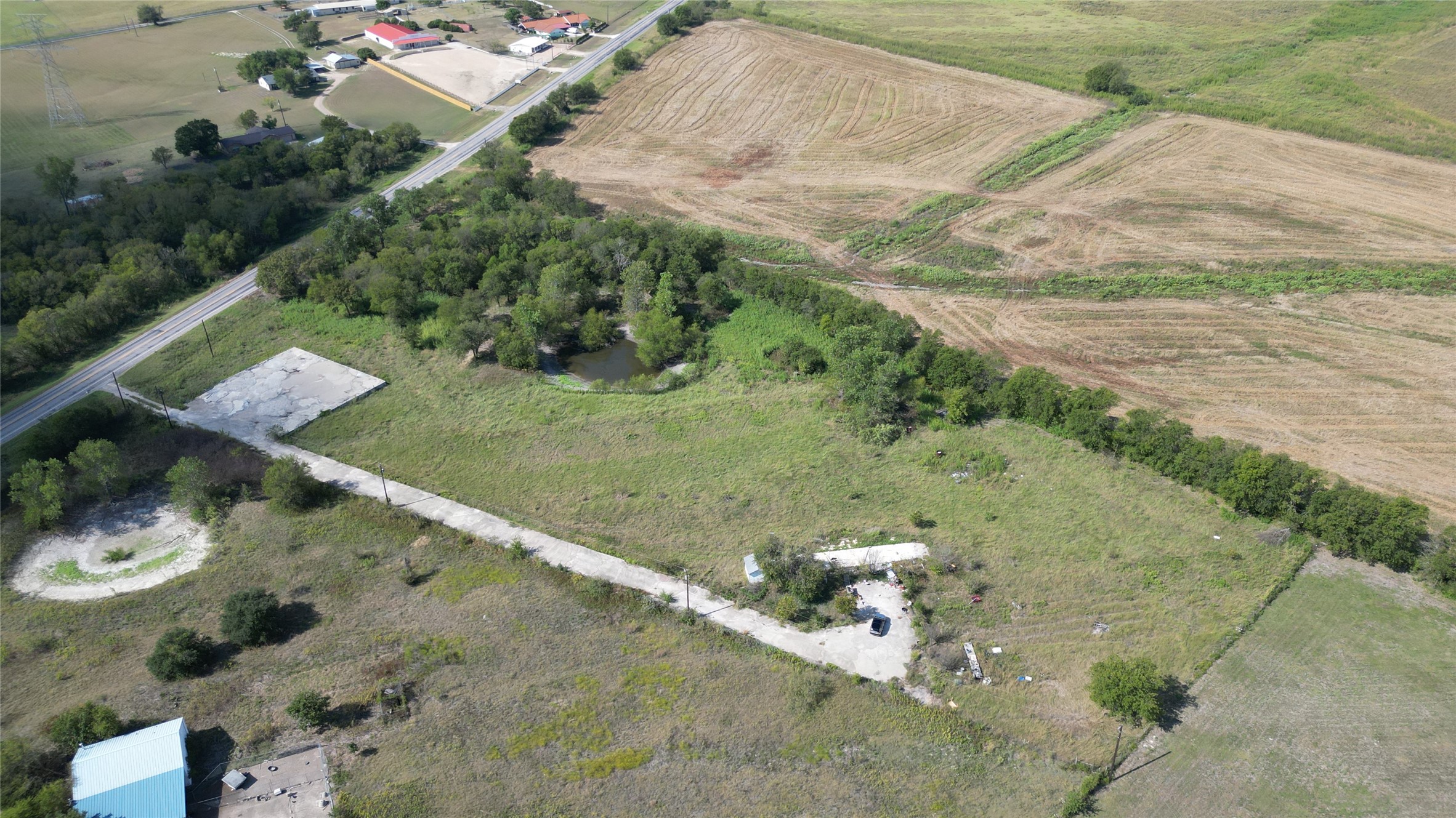 1012 East Fm 93 Road Temple, TX 76502 - Photo 8 of 40