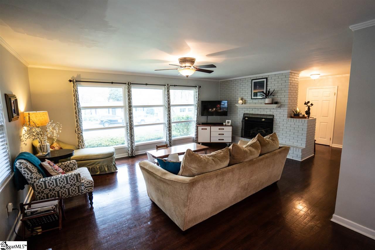 109 Monroe Road Spartanburg, SC 29307 - Photo 2 of 30 Gallery Image 2