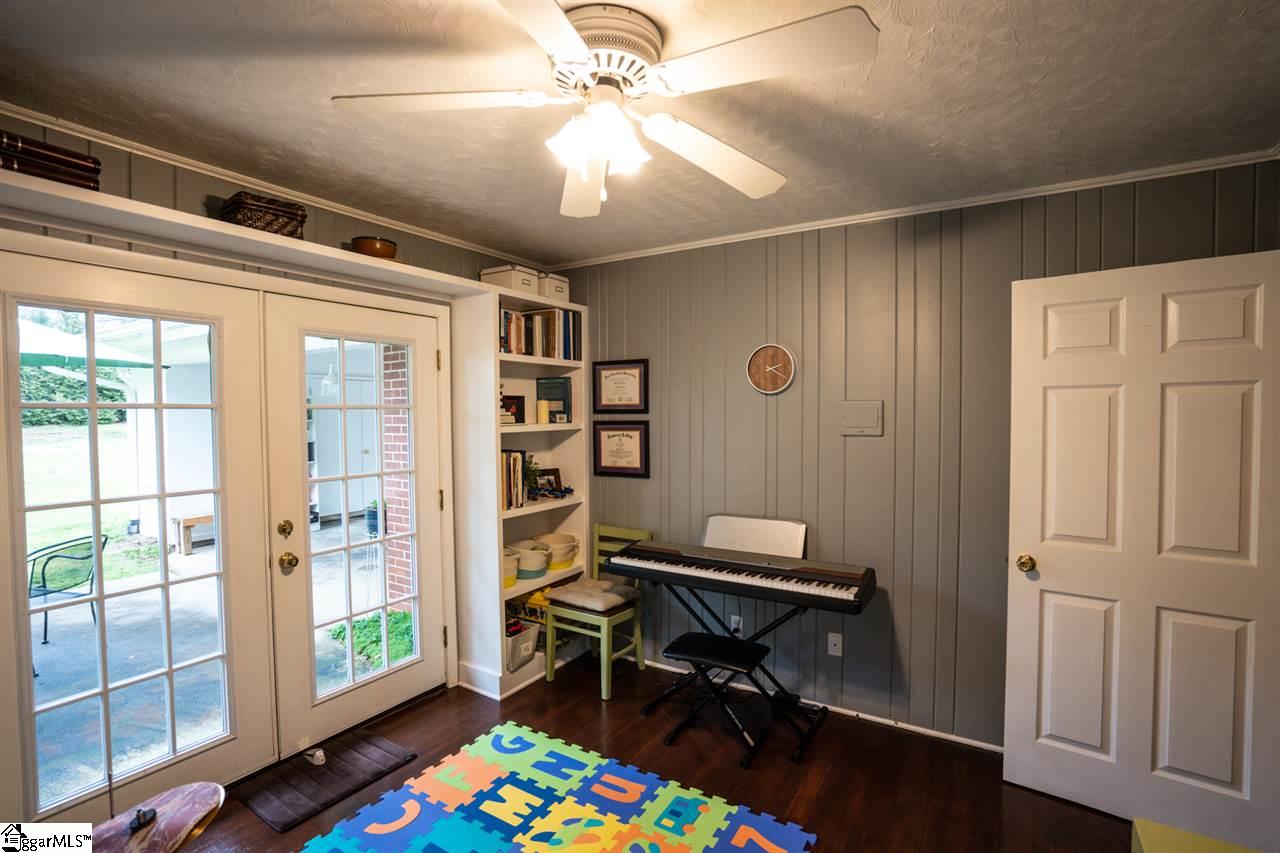 109 Monroe Road Spartanburg, SC 29307 - Photo 5 of 30 Gallery Image 5