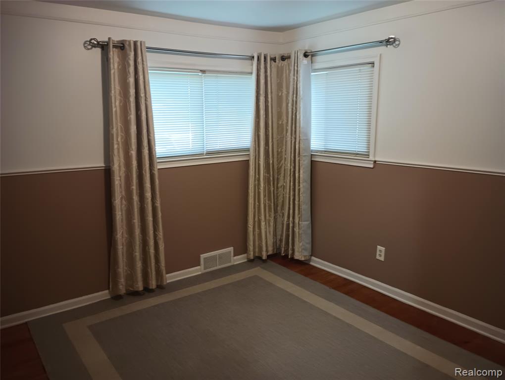 22134 Wick Road Taylor, MI 48180 - Photo 10 of 31