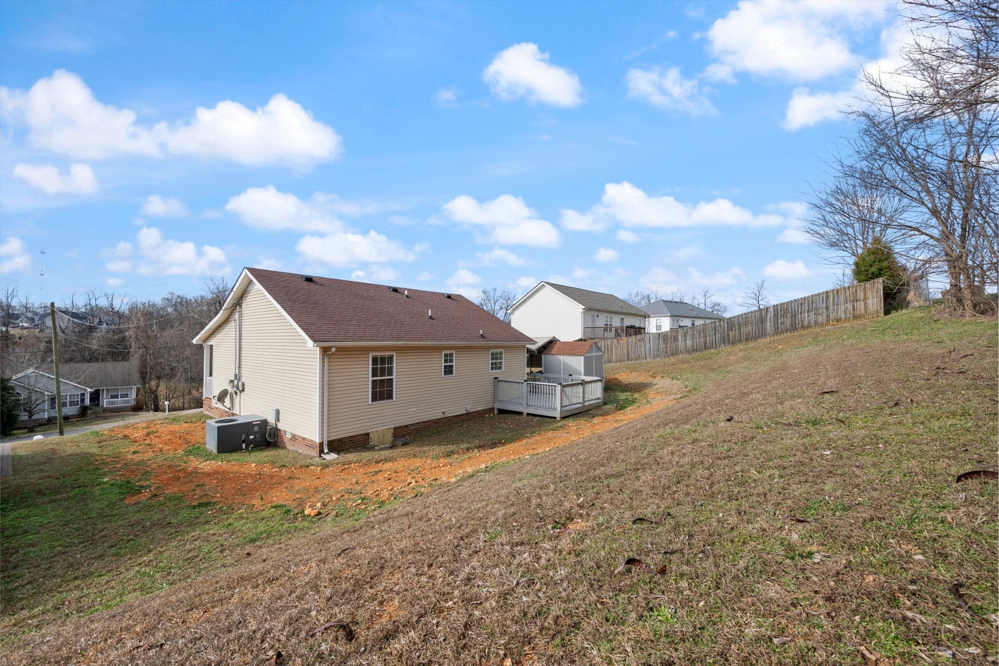 1007 Granny White Road Clarksville, TN 37040 - Photo 7 of 27 a view of a house with a snow in the background