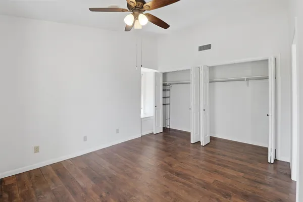 $1,950 | 100 Bay Point Drive, Unit 3, Horseshoe Bay, TX 78657