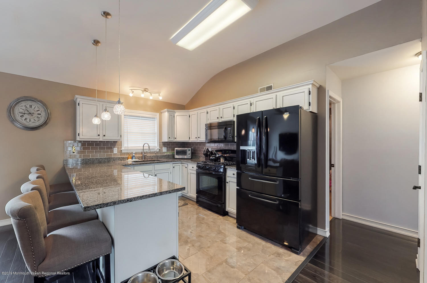 112 Ahoy Road Manahawkin, NJ 08050 - Photo 8 of 37 kitchen