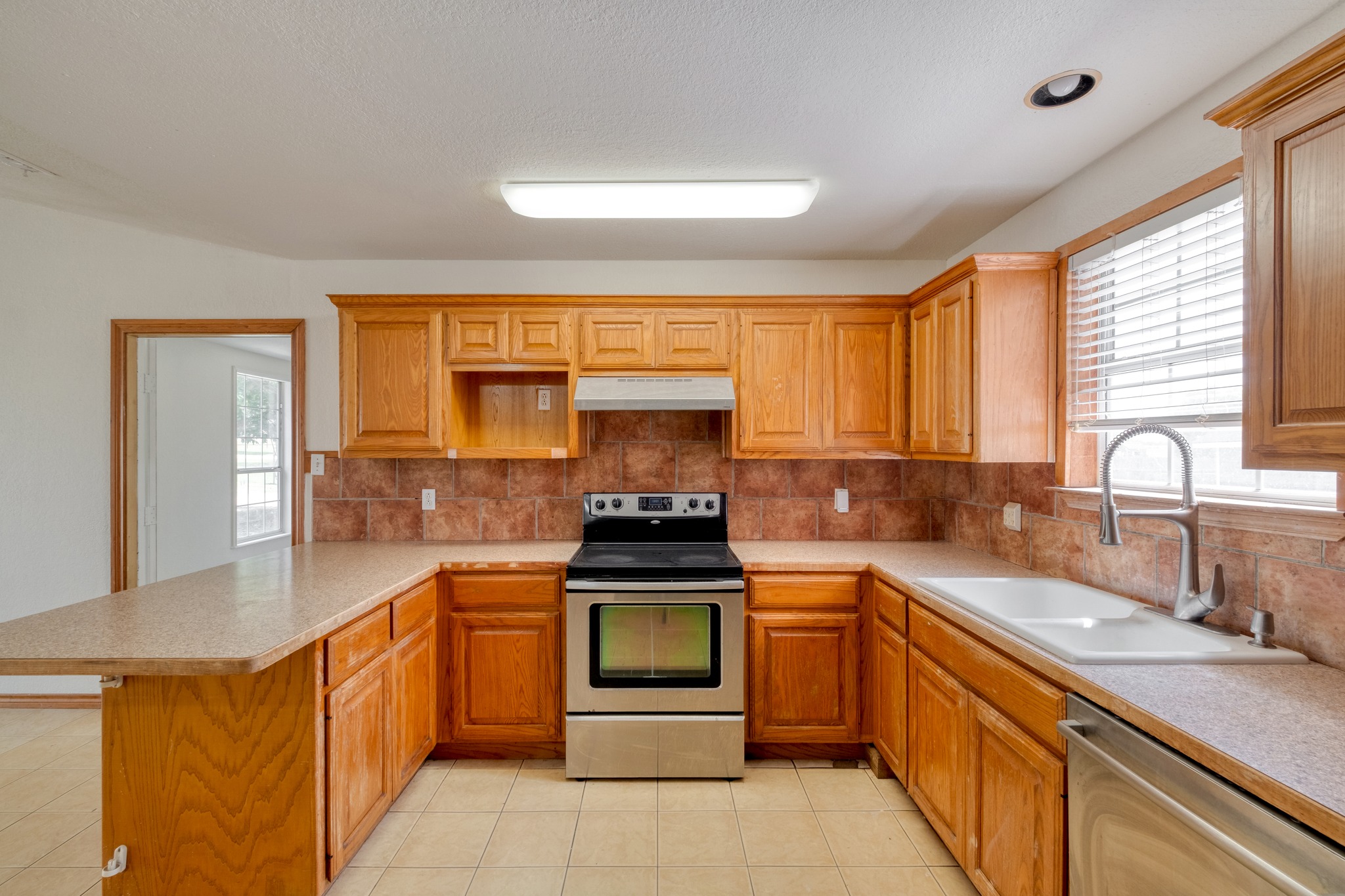 2701 Windy Ridge Road Taylor, TX 76574 - Photo 10 of 28