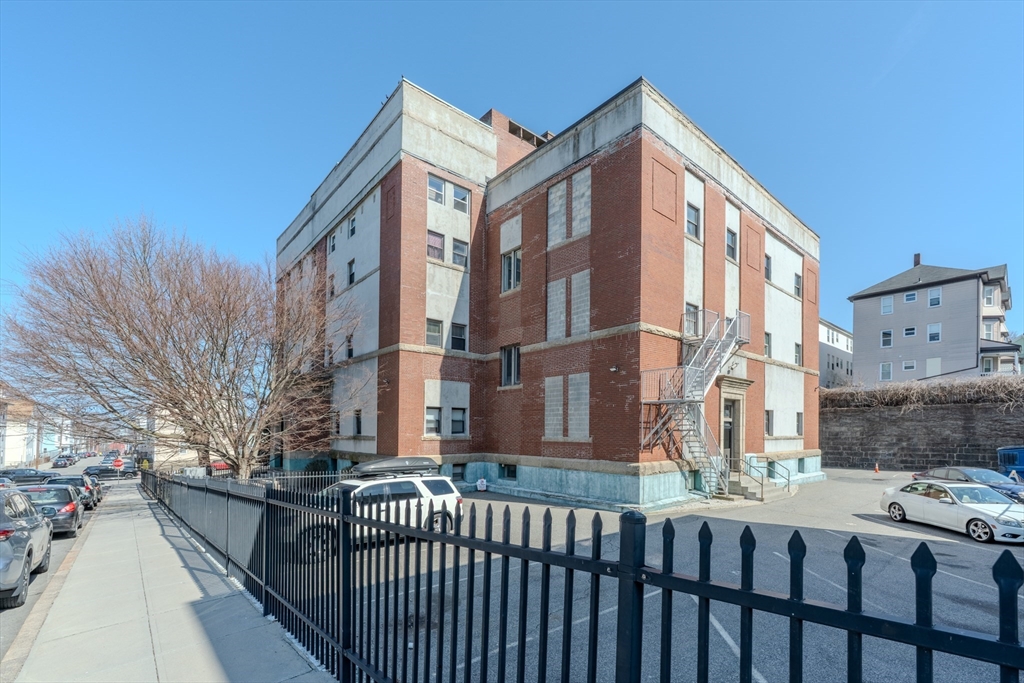 260 Fountain Street, Unit A1 Fall River, MA 02721 - Photo 19 of 21 Gallery Image 19