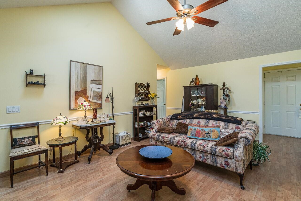 106 Riding Ridge Road Fuquay-Varina, NC 27526 - Photo 7 of 28 Family Room
