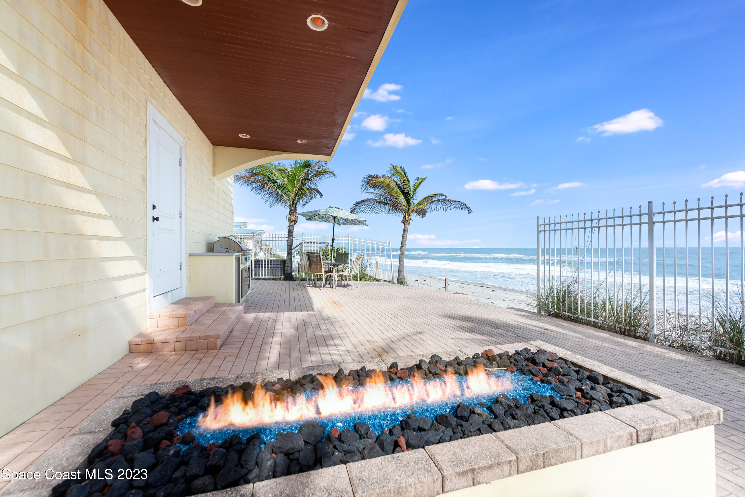 795 Shell Street Satellite Beach, FL 32937 - Photo 36 of 42 a view of a backyard