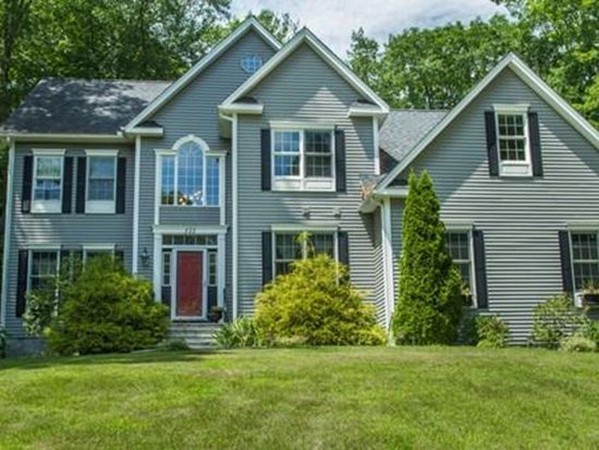 111 McGilpin Road Sturbridge, MA 01566 - Photo 1 of 29 Gallery Image 1