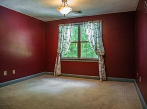 111 McGilpin Road Sturbridge, MA 01566 - Photo 20 of 29 Gallery Image 20