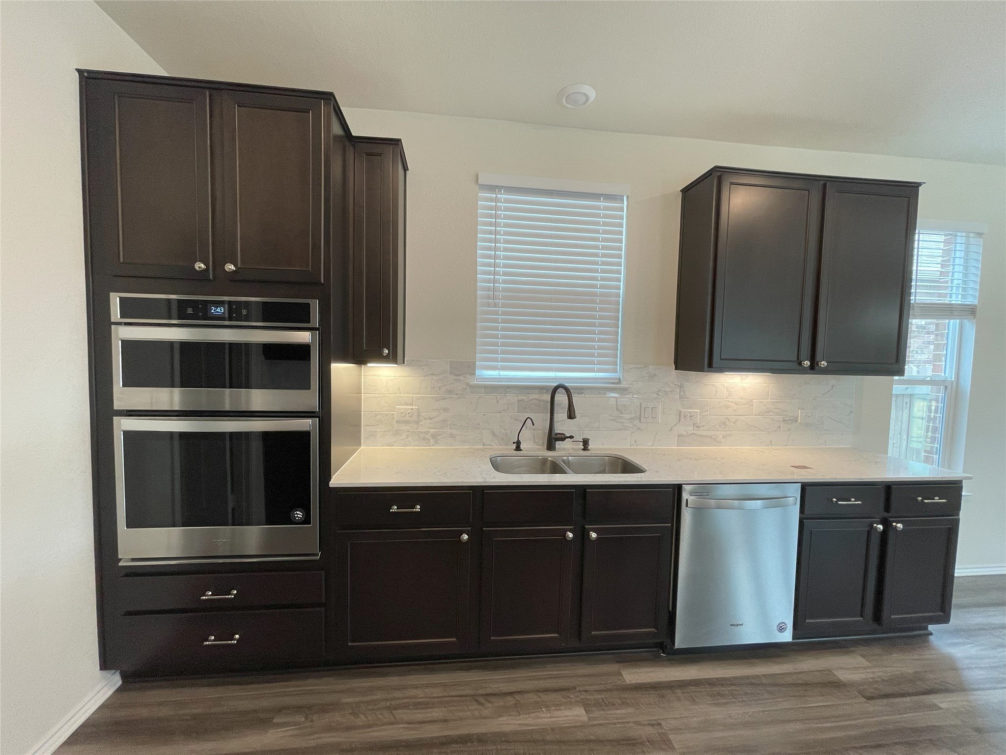 541 Ayinger Lane Austin, TX 78728 - Photo 14 of 34