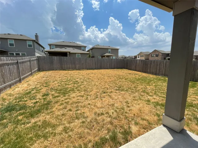 $2,695 | 541 Ayinger Lane, Austin, TX 78728