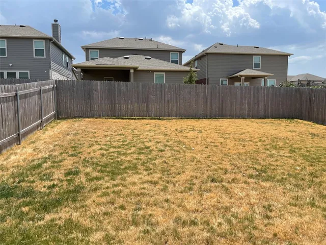 $2,695 | 541 Ayinger Lane, Austin, TX 78728