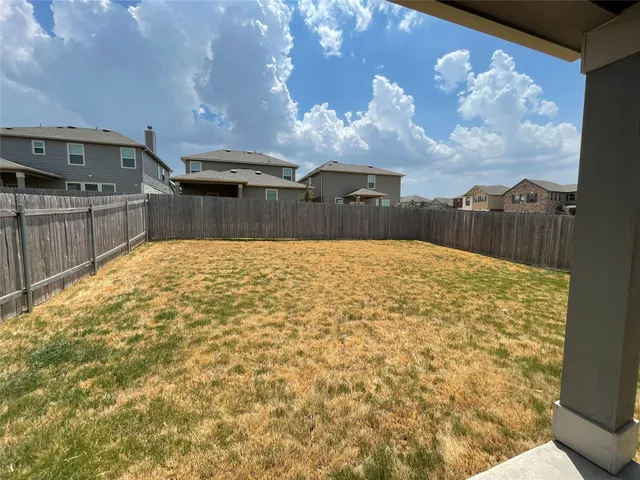 $2,695 | 541 Ayinger Lane, Austin, TX 78728