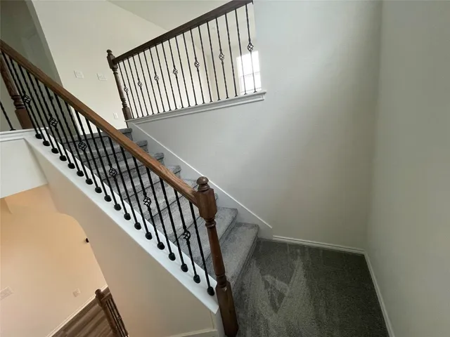 $2,695 | 541 Ayinger Lane, Austin, TX 78728