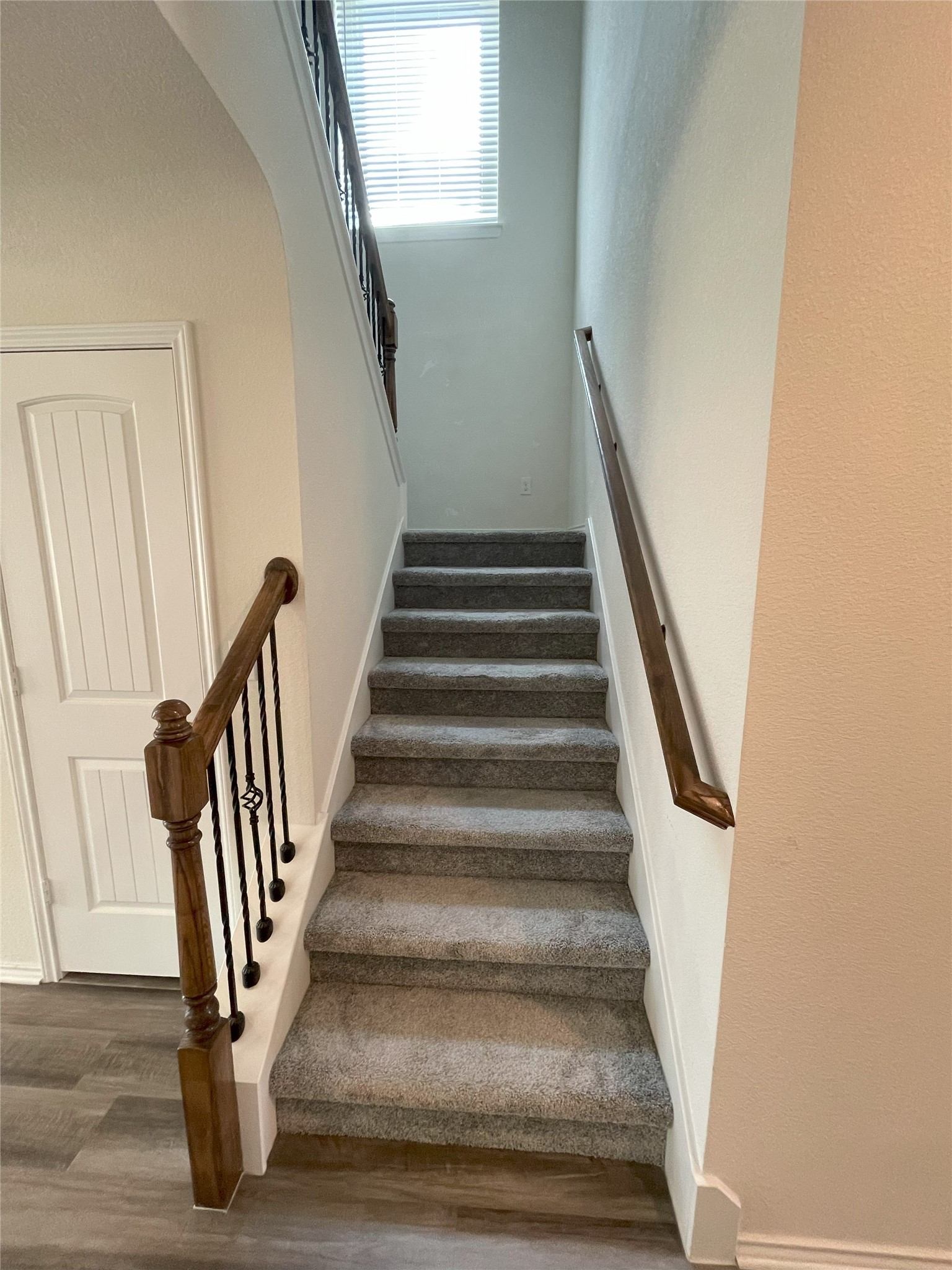 541 Ayinger Lane Austin, TX 78728 - Photo 6 of 34