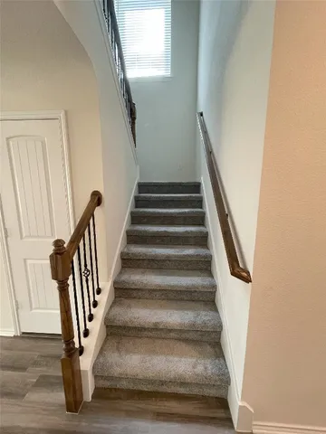 $2,695 | 541 Ayinger Lane, Austin, TX 78728